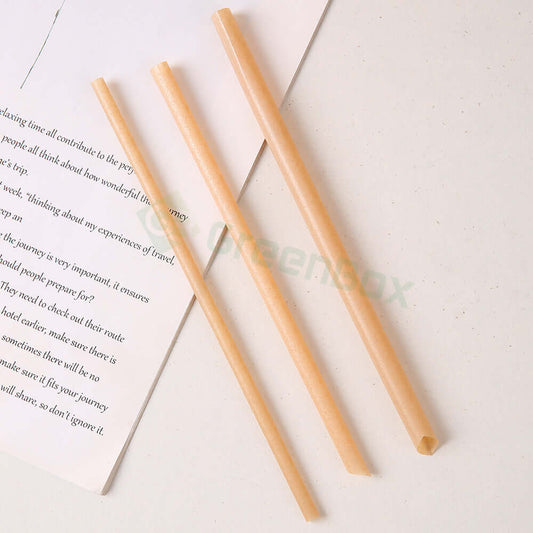 A Guide to Eco-Friendly Straws